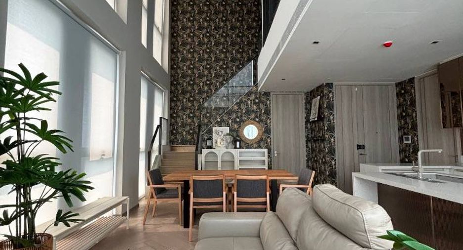 For sale 2 bedrooms condo in Sathon, Bangkok