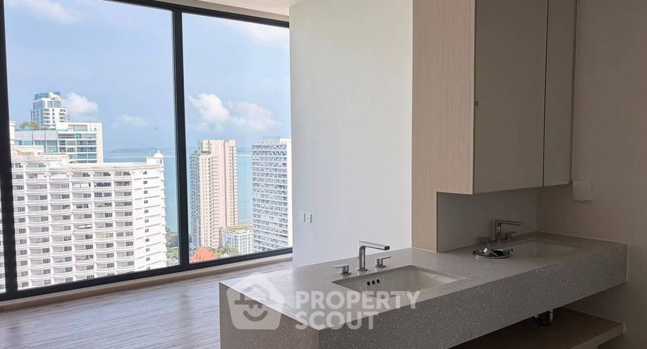 For sale 2 bedrooms condo in North Pattaya, Pattaya