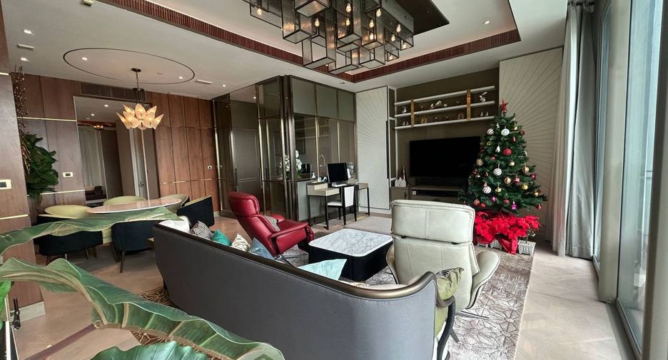 For sale 2 bedrooms condo in Khlong San, Bangkok
