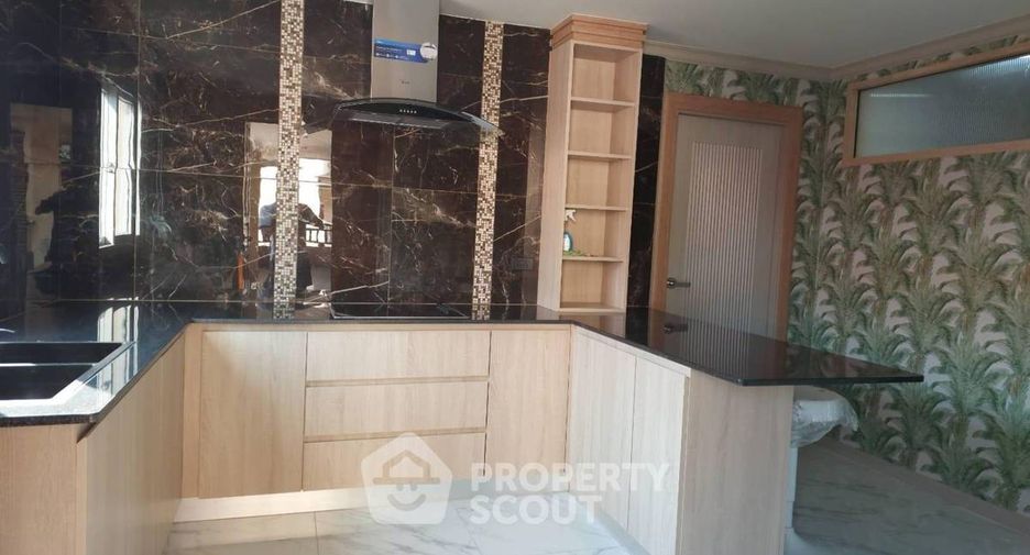 For sale 2 ベッドルーム condo in Pratumnak, Pattaya