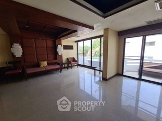 For sale 8 bedrooms townhouse in Bang Lamung, Chonburi