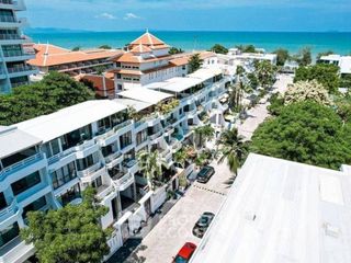 For sale 8 bedrooms townhouse in Bang Lamung, Chonburi