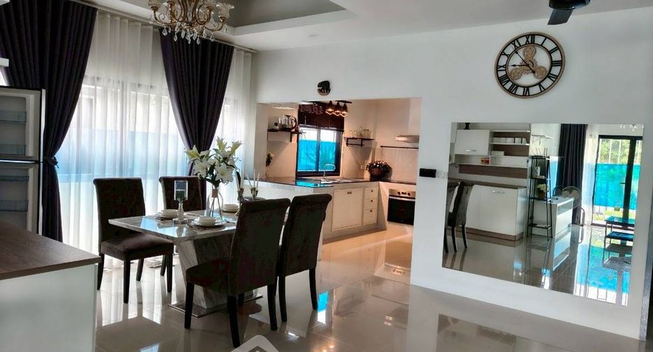 For sale 3 ベッドルーム house in East Pattaya, Pattaya