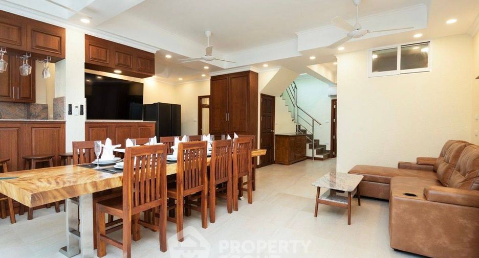 Villa zum Kauf mit 10 Zimmer in Pratumnak, Pattaya