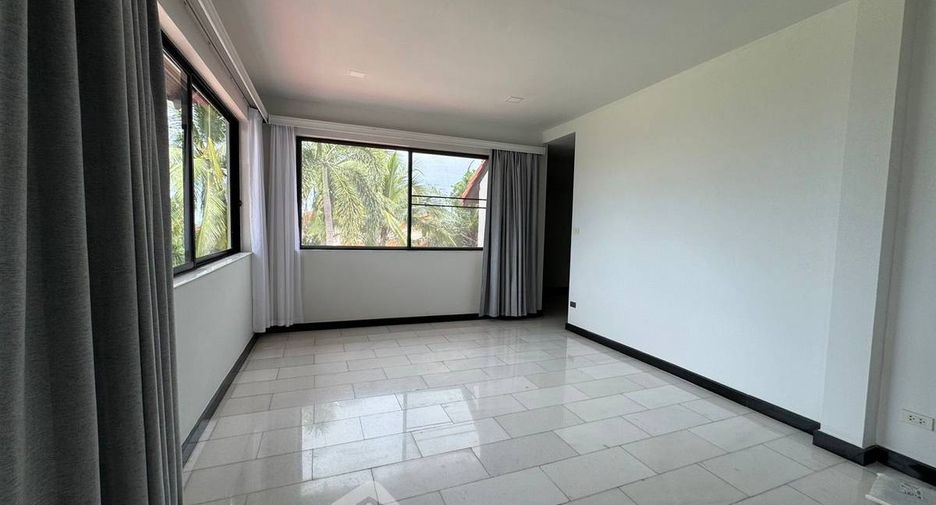 For sale 8 bedrooms villa in Bang Lamung, Chonburi
