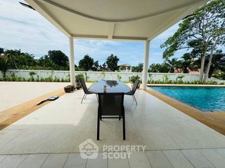 À vendre 8 chambres villa à Bang Lamung, Chonburi