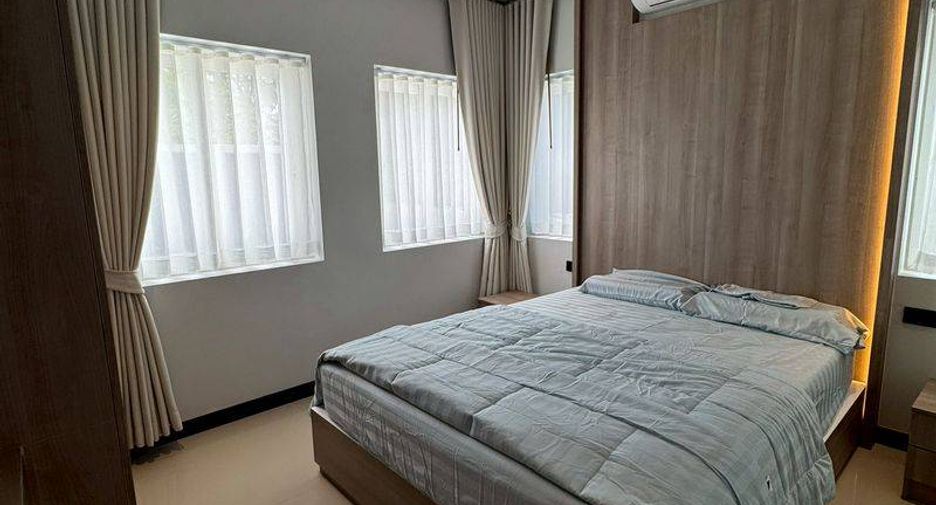 For sale 5 bedrooms house in East Pattaya, Pattaya