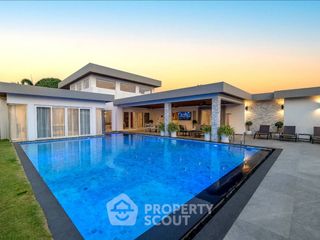 For sale 6 ベッドルーム villa in Bang Lamung, Chonburi