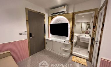 À vendre 1 chambre condo à Huai Khwang, Bangkok