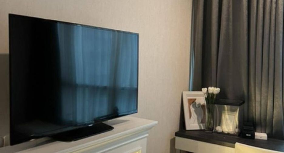For sale 2 bedrooms condo in Huai Khwang, Bangkok