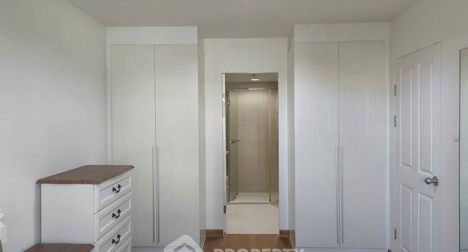 ขาย 2 ห้องนอน คอนโด ใน ห้วยขวาง, กรุงเทพฯ
