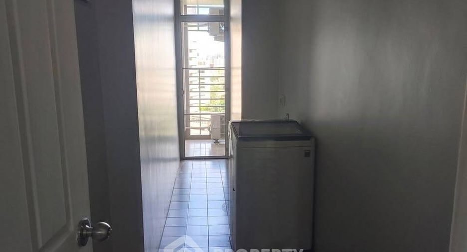 ขาย 2 ห้องนอน คอนโด ใน ห้วยขวาง, กรุงเทพฯ