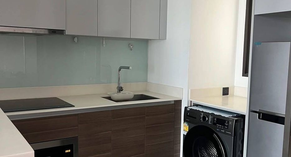 For sale 2 bedrooms condo in Bang Phlat, Bangkok