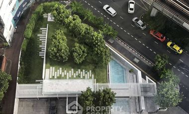 For sale 1 bed condo in Khlong Toei, Bangkok