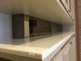 Продажа 2 спальни кондо в Пхра Кханонг, Бангкок