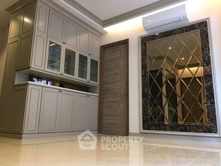 Продажа 2 спальни кондо в Пхра Кханонг, Бангкок