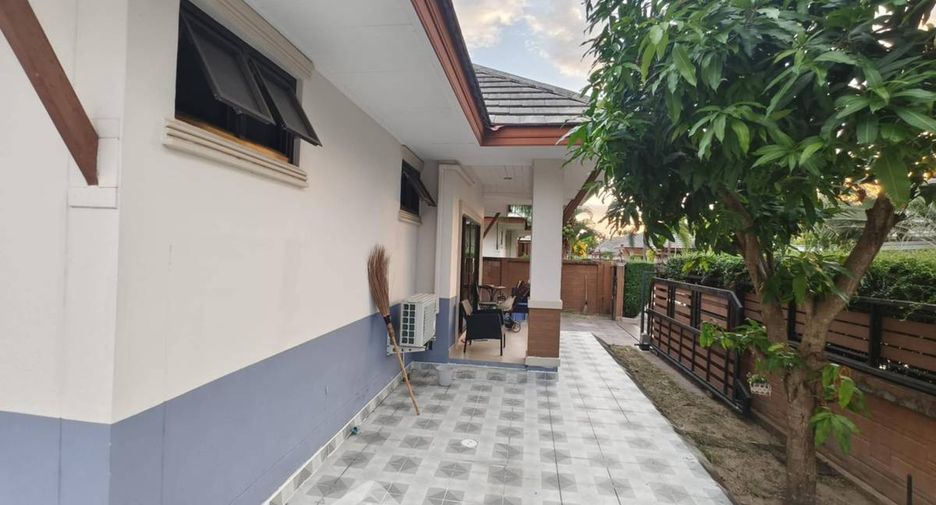 For sale 10 bedrooms villa in Huay Yai, Pattaya