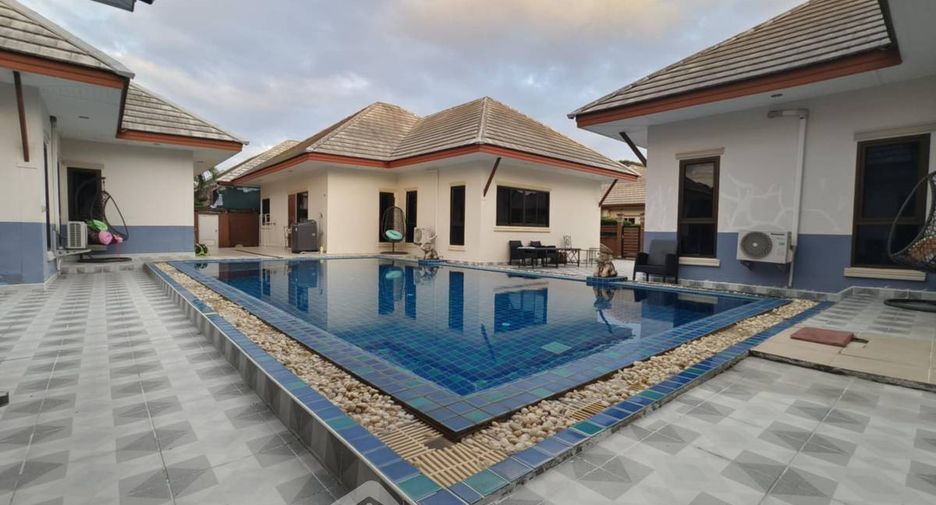 For sale 10 bedrooms villa in Huay Yai, Pattaya