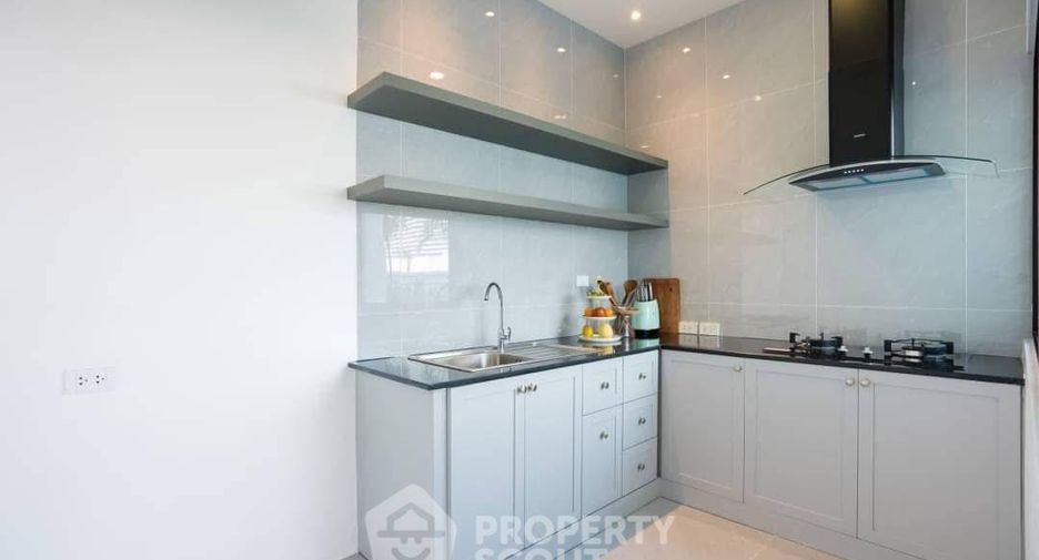Villa zum Kauf mit 4 Zimmer in Huay Yai, Pattaya