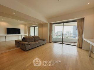 For sale 1 bed condo in Yan Nawa, Bangkok