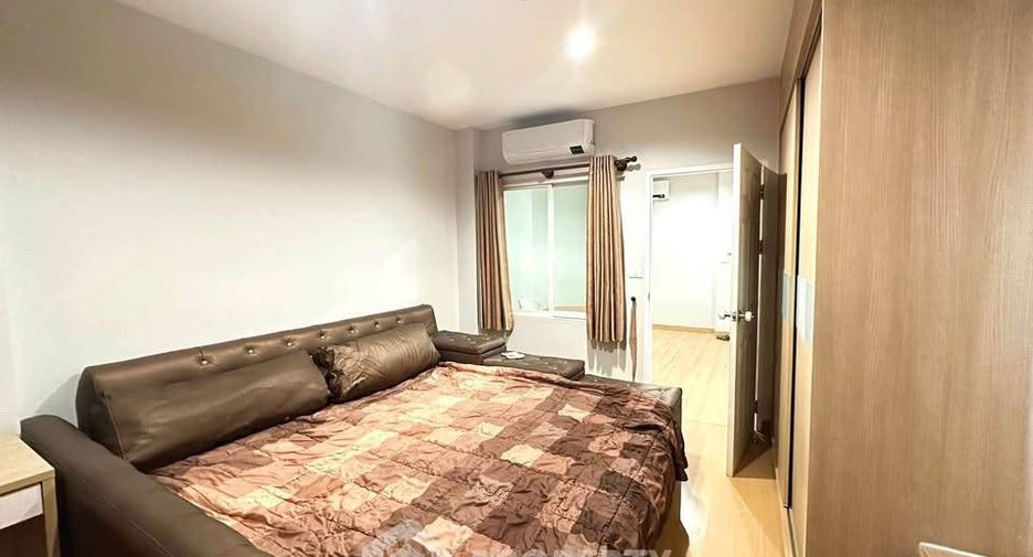 For sale 1 bed condo in Huai Khwang, Bangkok
