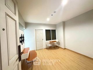 For sale 1 Beds condo in Huai Khwang, Bangkok