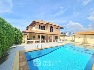 Villa en venta de 4 habitaciones en Bang Saray, Pattaya