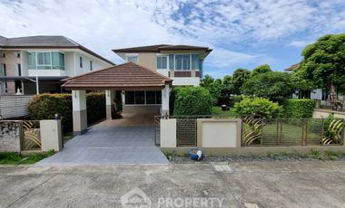 For sale 3 bedrooms house in Thawi Watthana, Bangkok