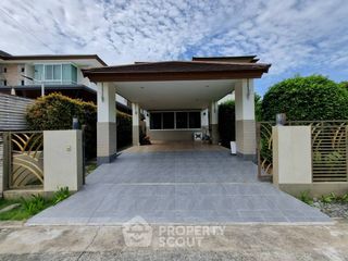 For sale 3 bedrooms house in Thawi Watthana, Bangkok