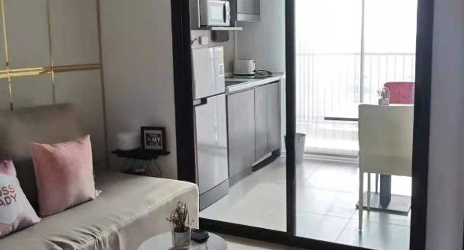 For sale 1 bed condo in Bang Na, Bangkok