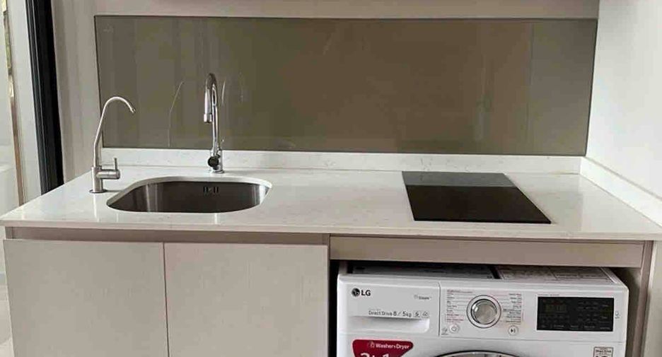 For sale 1 bed condo in Sathon, Bangkok