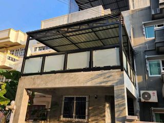For sale 3 bedrooms townhouse in Bang Lamung, Chonburi