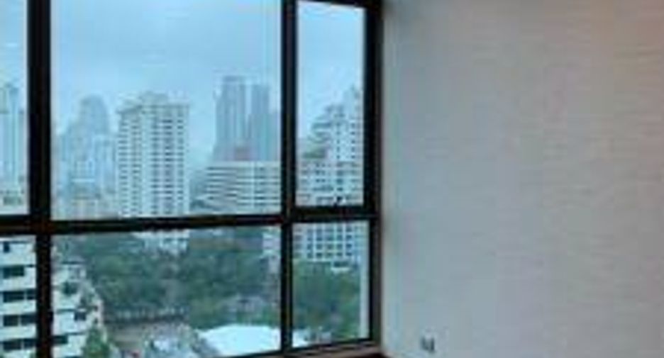 For sale 2 bedrooms condo in Watthana, Bangkok