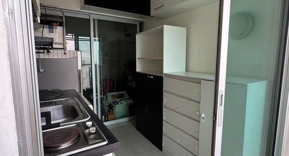 For sale 1 bed condo in Khlong Toei, Bangkok