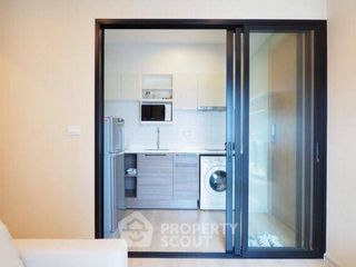 For sale 1 bed condo in Huai Khwang, Bangkok
