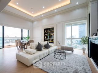 For sale 2 bedrooms condo in Yan Nawa, Bangkok