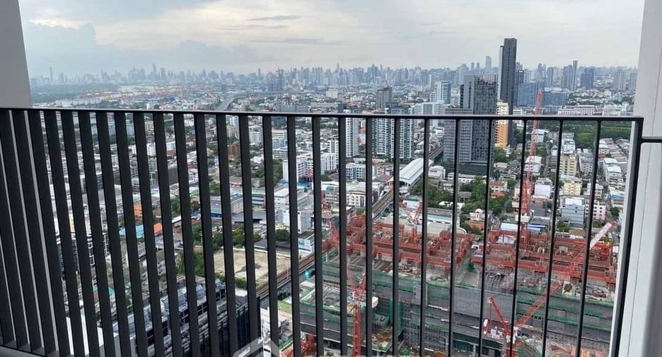 For sale 2 bedrooms condo in Bang Na, Bangkok