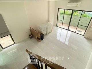 For sale 3 bedrooms townhouse in Bang Na, Bangkok