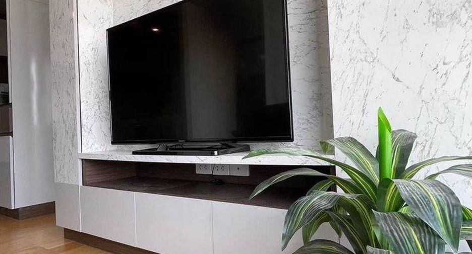 For sale 2 bedrooms condo in Khlong San, Bangkok