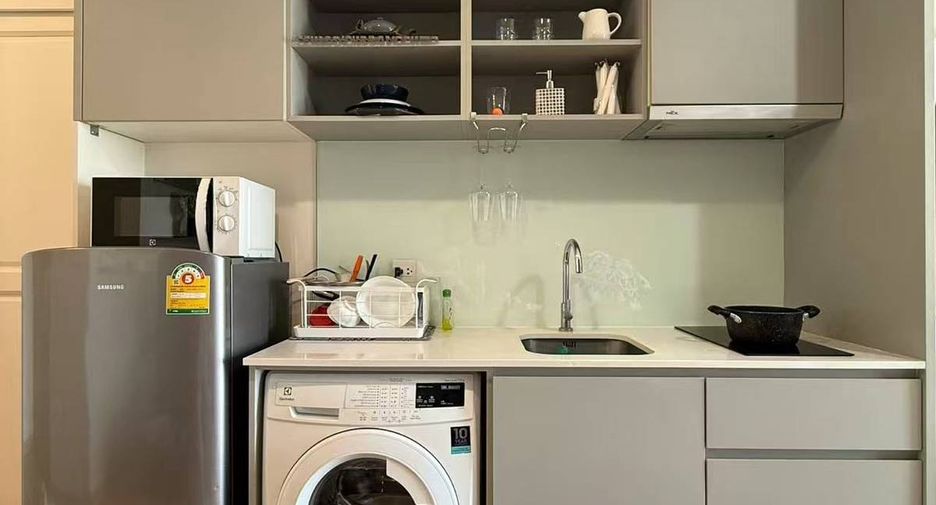 For sale 1 bed condo in Sathon, Bangkok