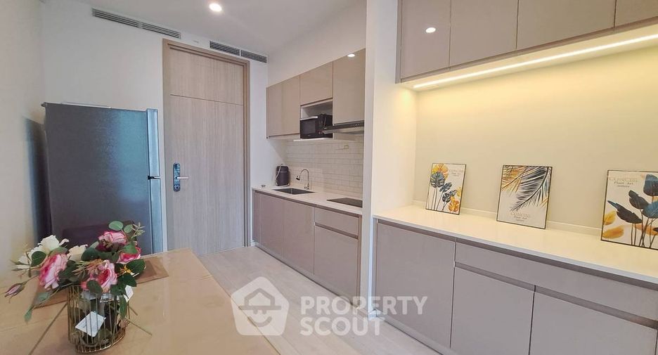 For sale 1 bed condo in Pathum Wan, Bangkok