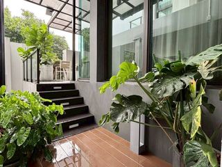 For sale 4 bedrooms house in Lat Phrao, Bangkok