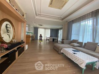 À vendre 3 chambres maison à Bang Khen, Bangkok