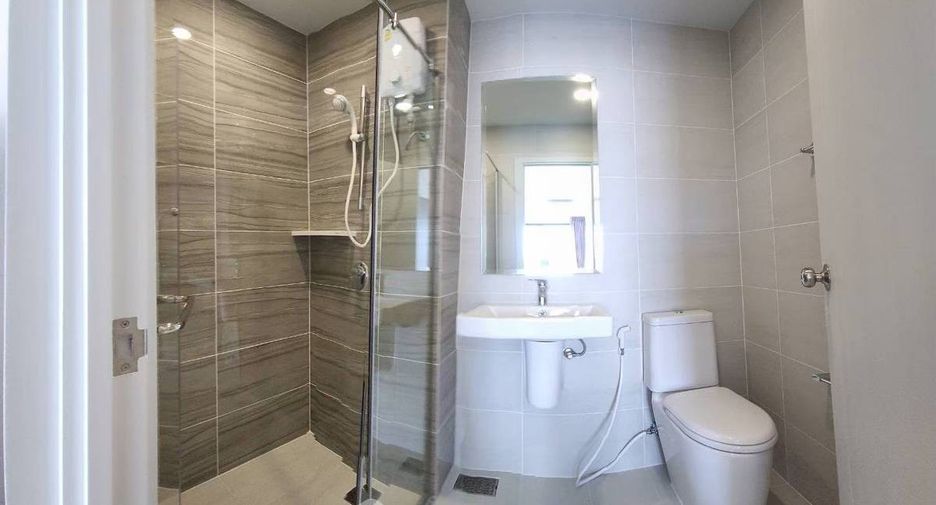 For sale 2 bedrooms condo in Khlong San, Bangkok