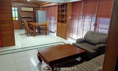 For sale 2 bedrooms condo in Wang Thonglang, Bangkok