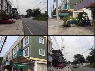 For sale 4 bedrooms house in Phan Thong, Chonburi