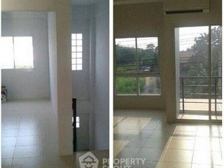 For sale 4 bedrooms house in Phan Thong, Chonburi