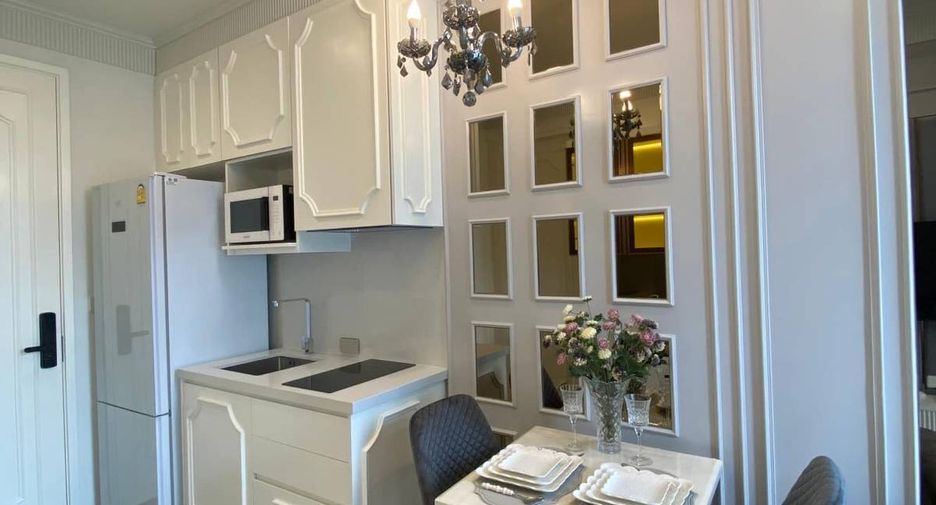 For sale 1 bed condo in Watthana, Bangkok