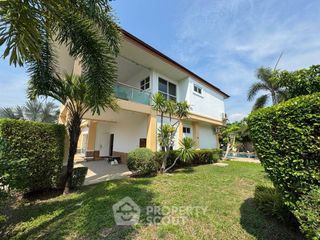 For sale 4 bedrooms house in Bang Lamung, Chonburi