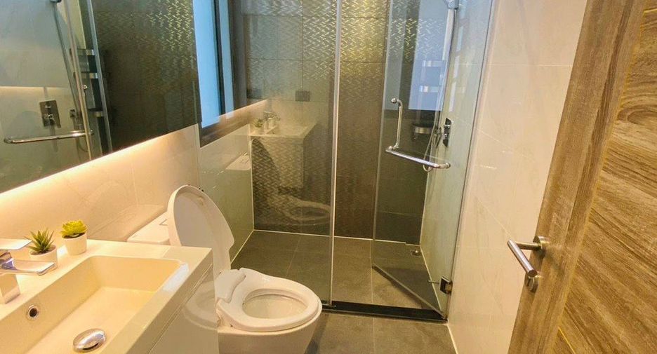 For sale 2 bedrooms condo in Phra Khanong, Bangkok